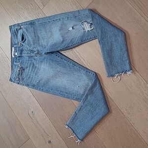 Levi's Wedgie Skinny Jean Women's sz 28 Button Fly Mid Rise Raw Hem Crop Denim